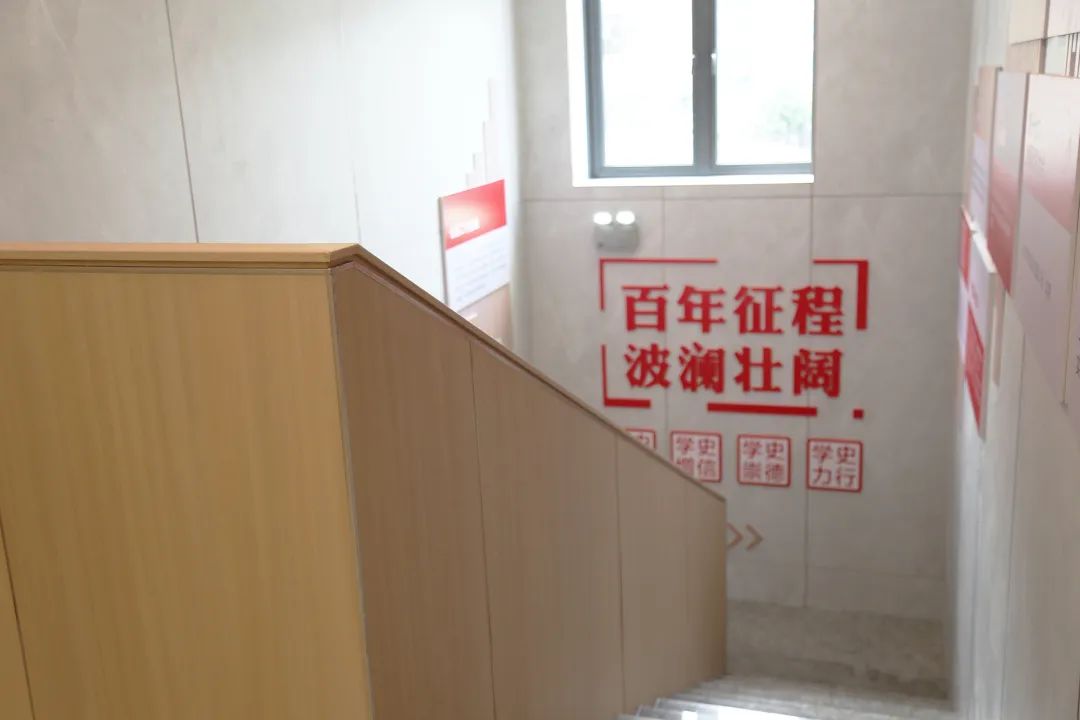 1747723551849560.jpg 10.jpg