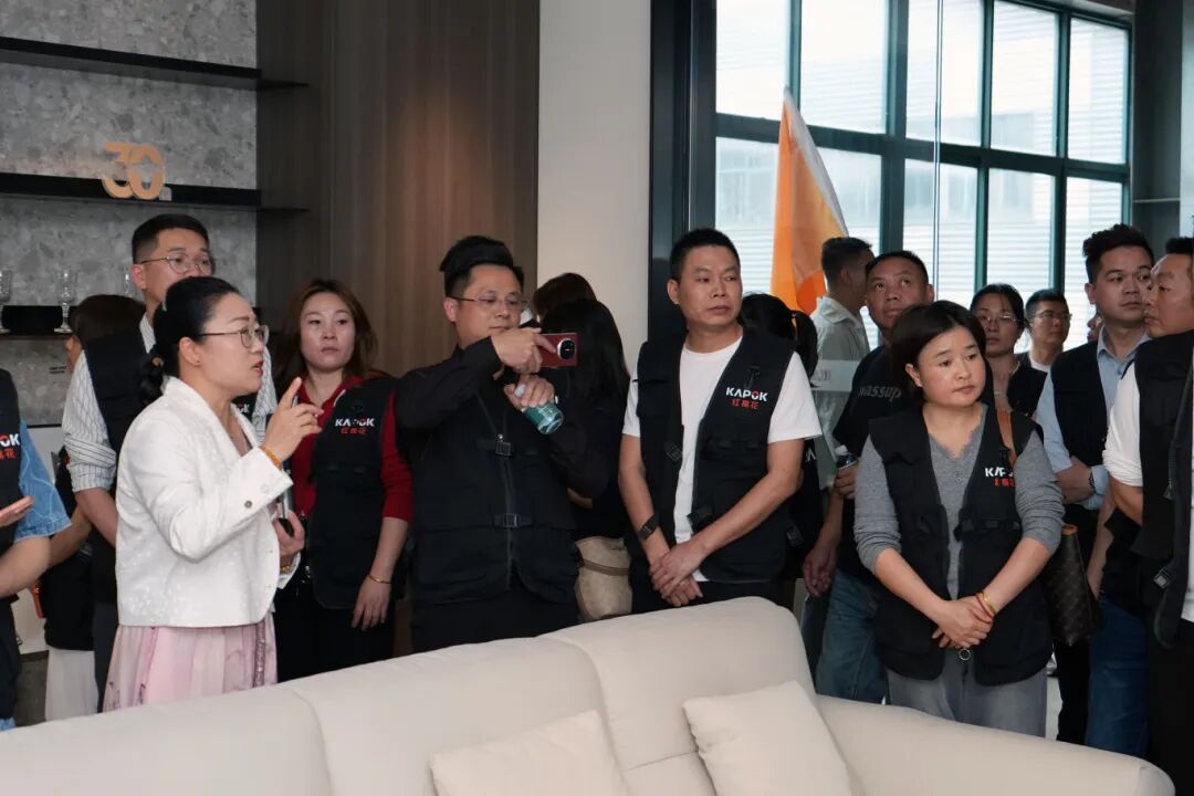 1776064189889719.jpg 5.jpg